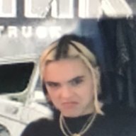 Nik000